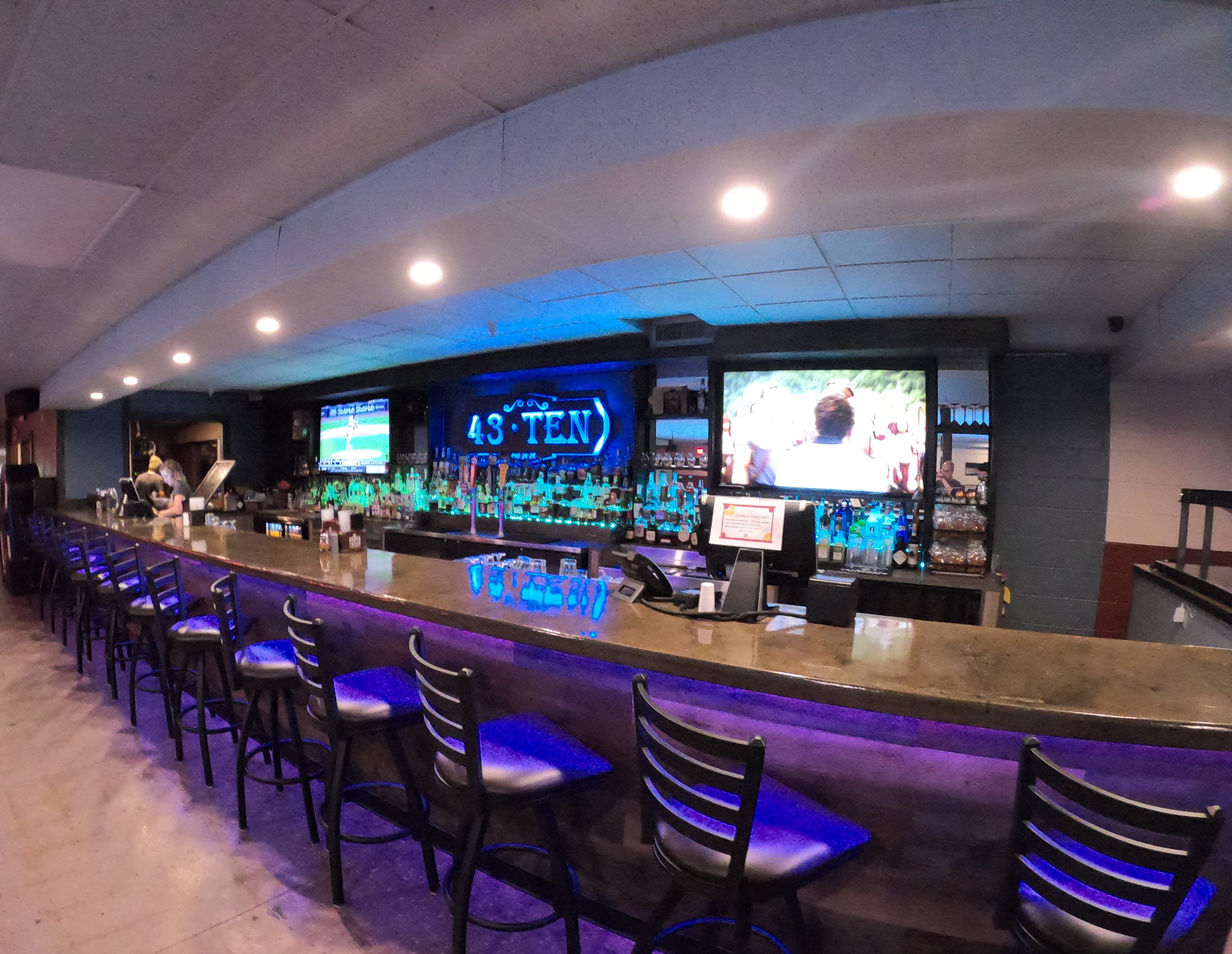 Spacious Bar